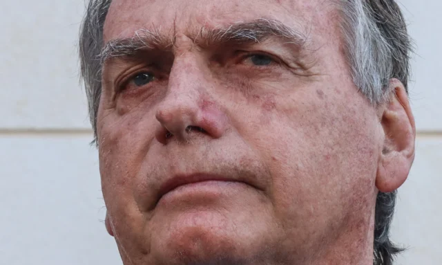 Bolsonaro atuou de forma “direta e efetiva” para tentar golpe, diz PF Bolsonaro atuou de forma “direta e efetiva” para tentar golpe, diz PF